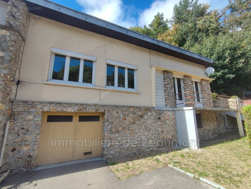 Maison à BEAUMONT-LE-ROGER