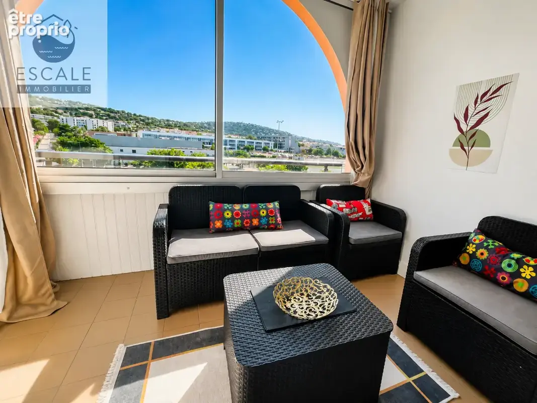 Vente studio cabine + parking aux quilles a sete - photo 2