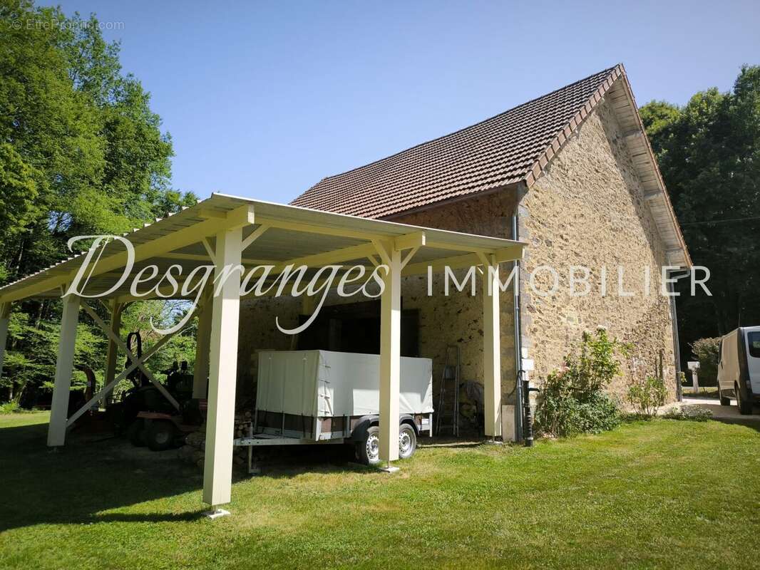 Maison 125 m² à Savignac-Ledrier  - photo 6