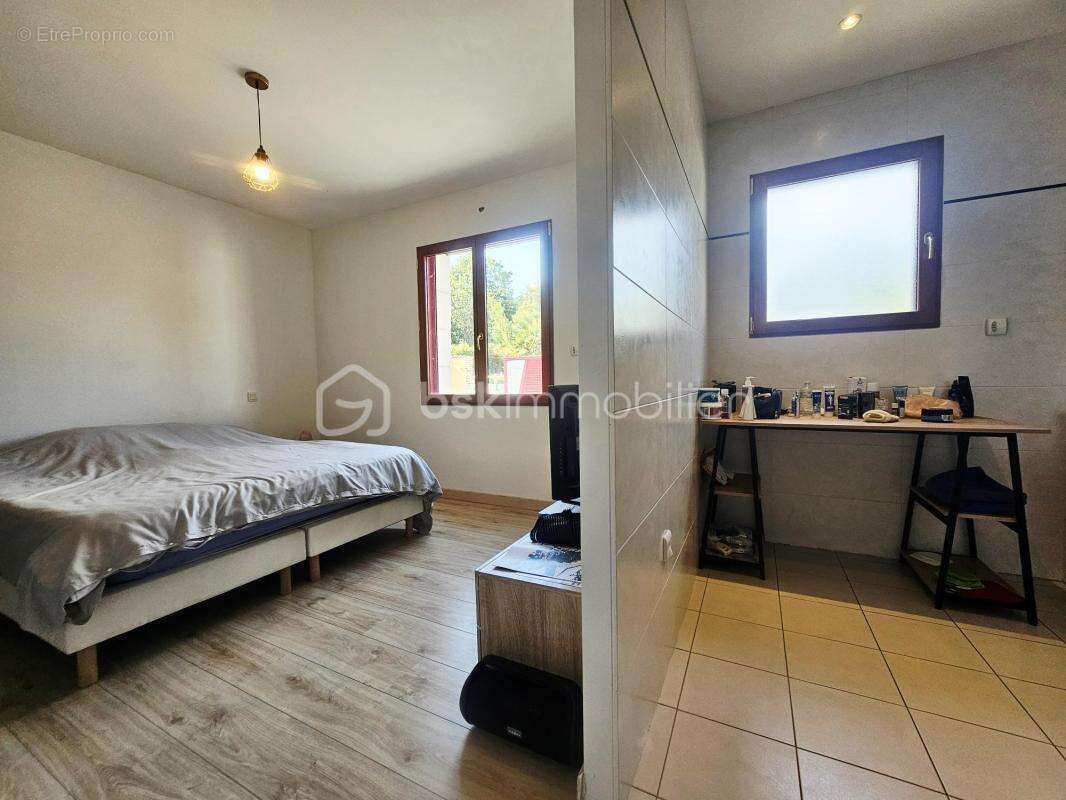 Maison contemporaine 150 m² – 4 chambres, suite parentale, double garage et grand terrain aux portes de Redon - photo 7