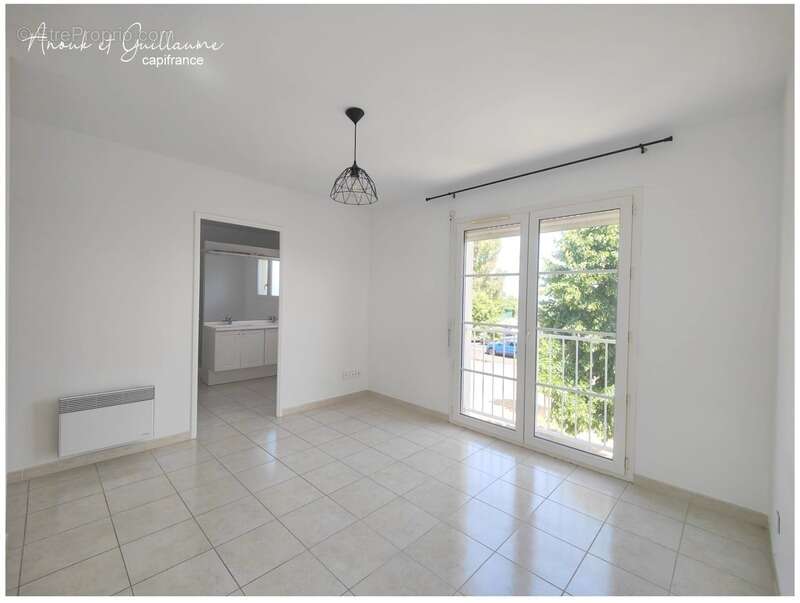 Exclusivité - Villa contemporaine de 106m² pour 4 pièces avec jardin et garage - proche de PEZENAS (34120) - photo 6