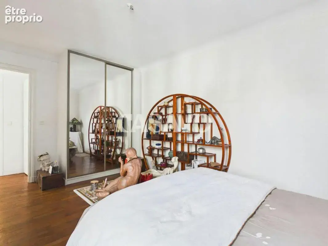 Vente Appartement 4 pièces de 76m² - 75016 Paris - photo 9