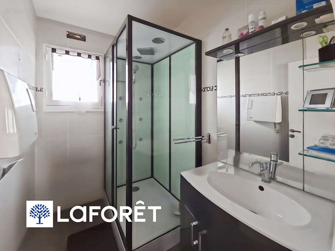 Maison à RIS-ORANGIS