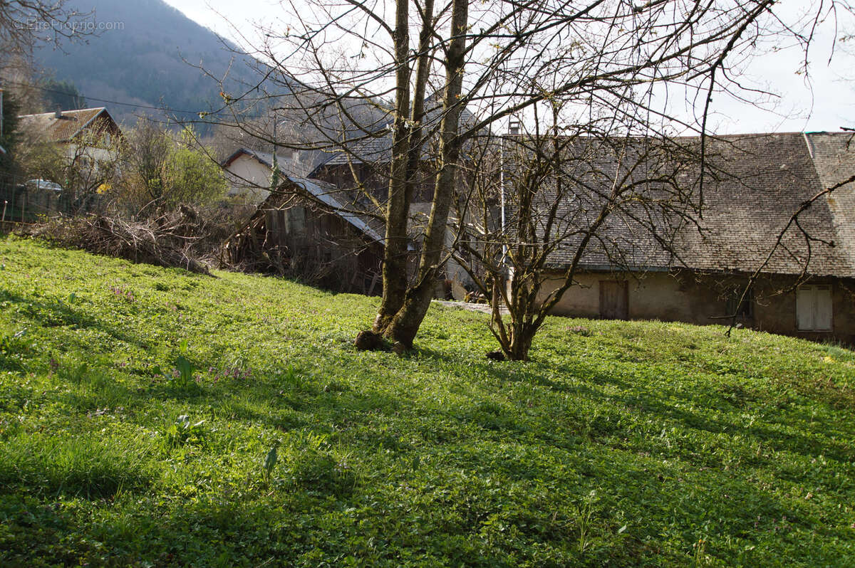 Maison à VEREL-PRAGONDRAN