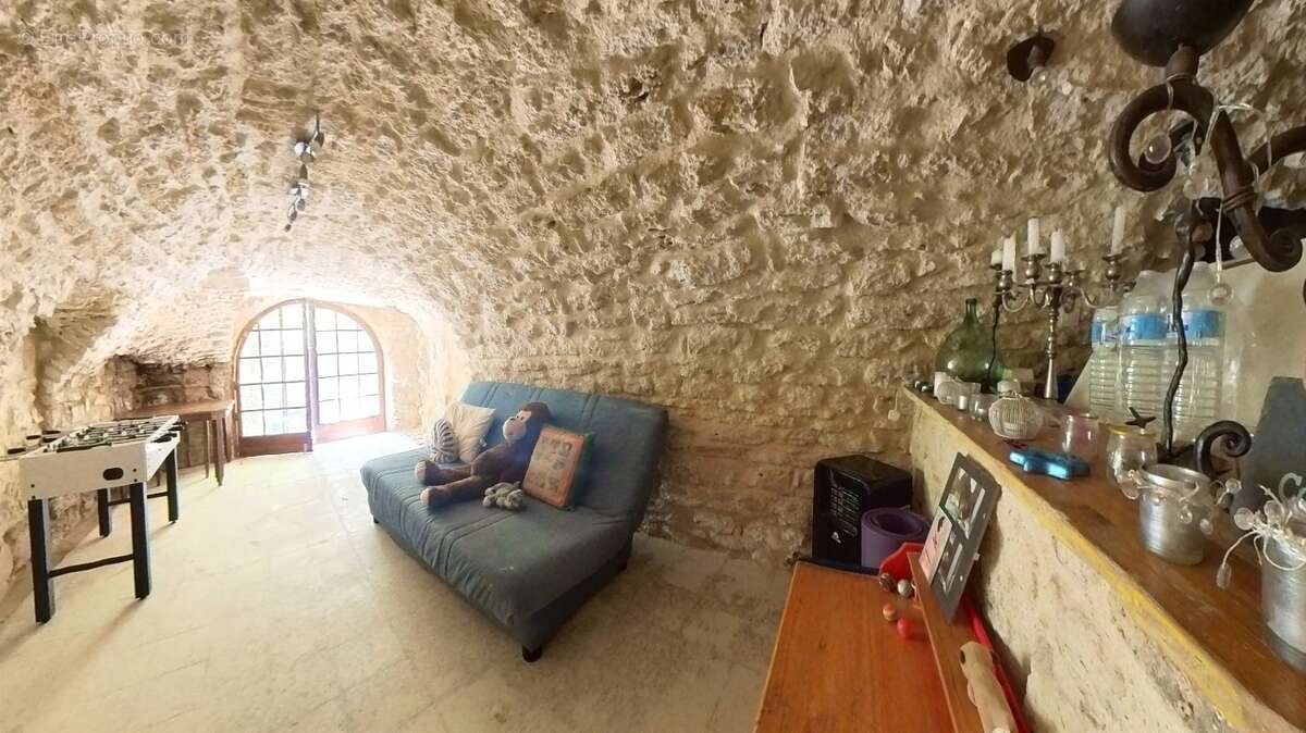 Maison à NEZIGNAN-L'EVEQUE