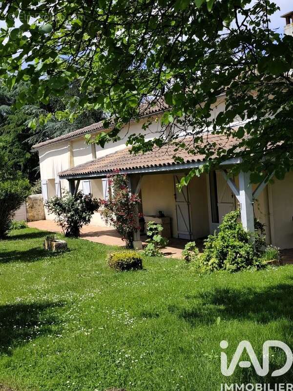 Photo 3 - Maison à LAMOTHE-LANDERRON