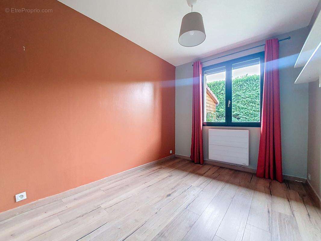 Maison à VILLETTE-DE-VIENNE