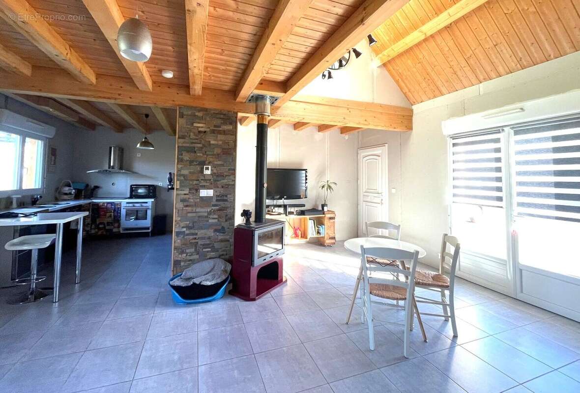 Maison à SAINT-MARTIN-D&#039;AUXIGNY