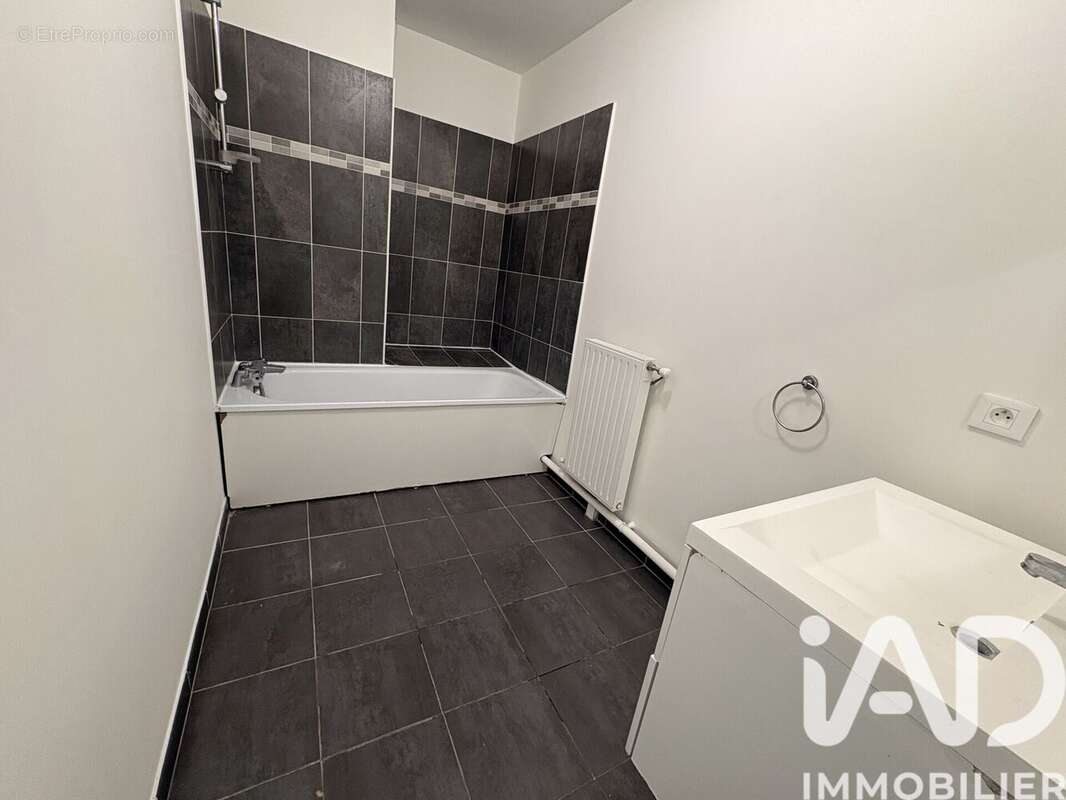 Appartement 57 m² à Sartrouville  - photo 8