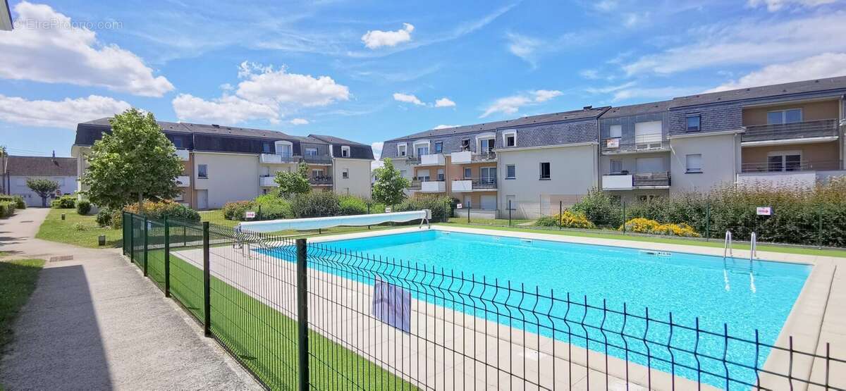 Appartement à LA CHAUSSEE-SAINT-VICTOR