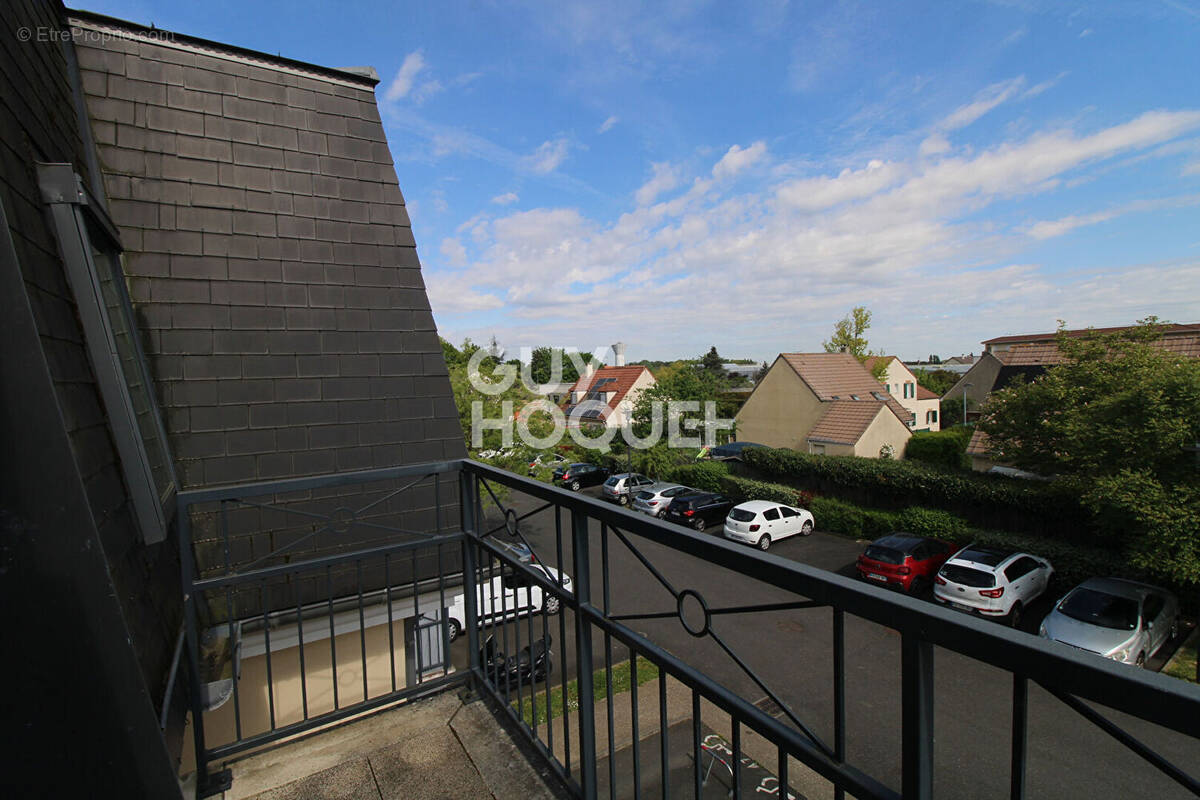 Appartement à BRIE-COMTE-ROBERT