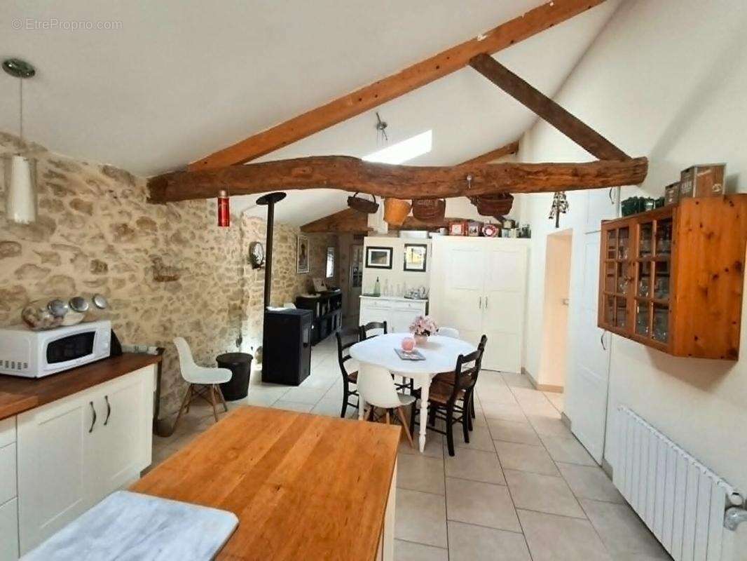 Maison à SAINT-AUBIN-DE-BLAYE