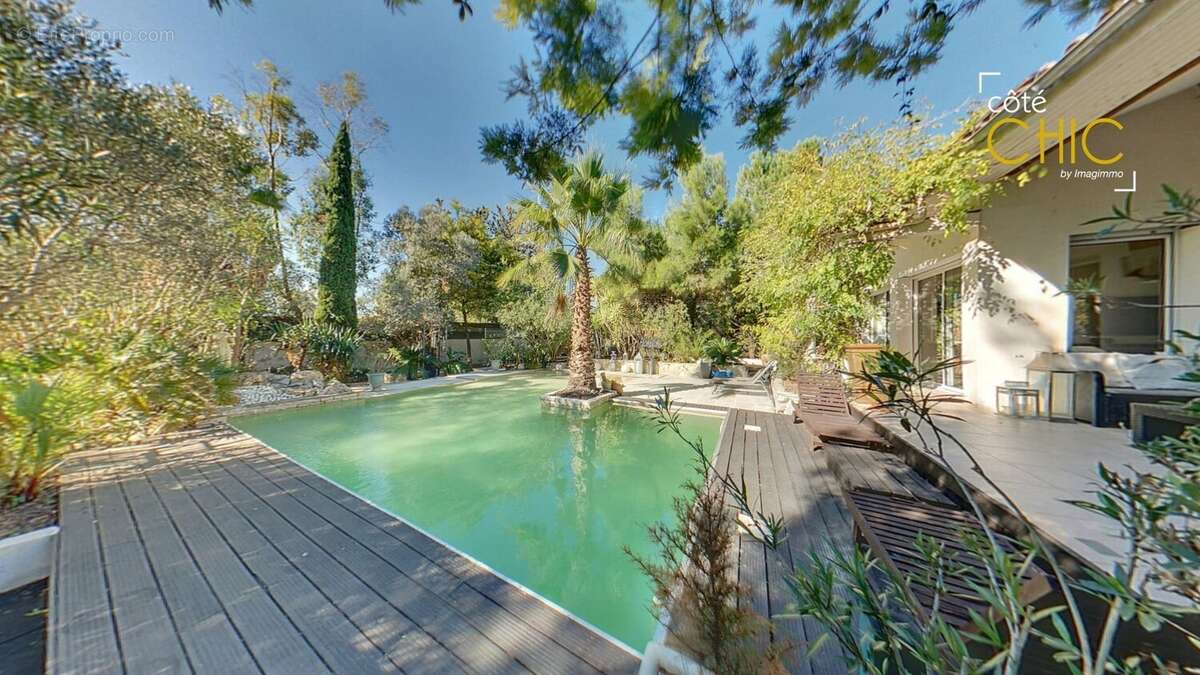 Maison à SAINT-JEAN-DE-VEDAS