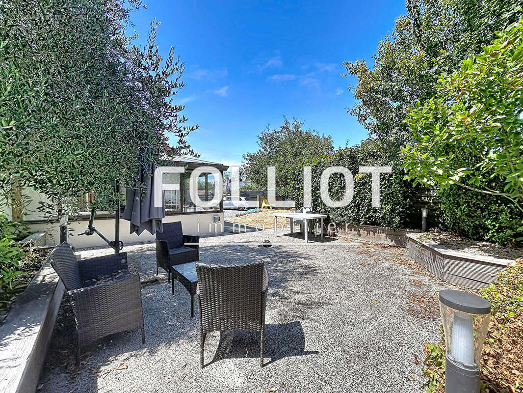 Maison 6 pièces à vendre à Coudeville sur Mer 50290 - photo 4