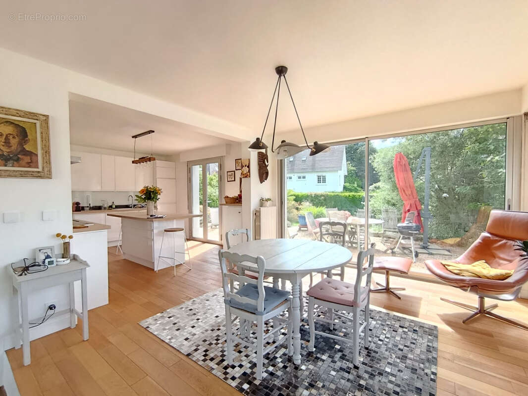 Maison à LA FERTE-ALAIS