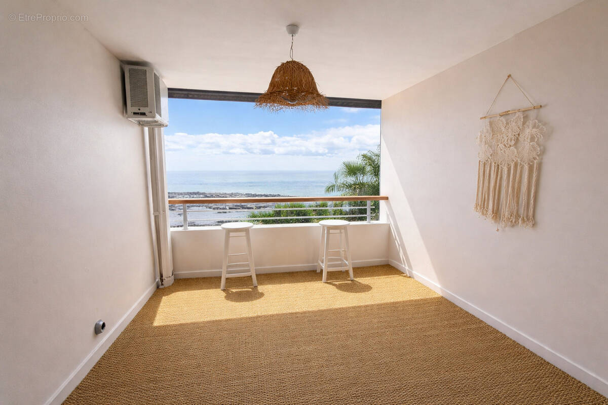 Appartement à SAINT-DENIS