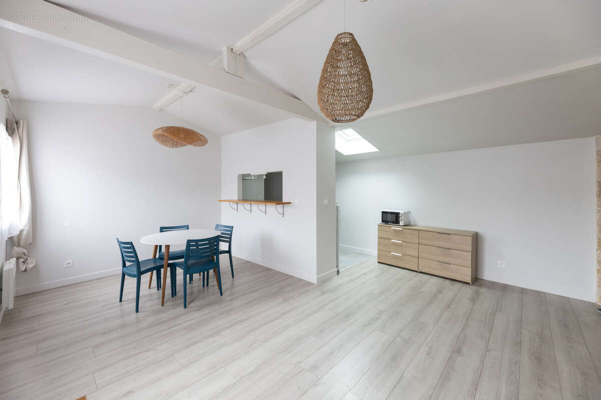 Tout à pied ! 2 chambres en plein cœur du village. - photo 2