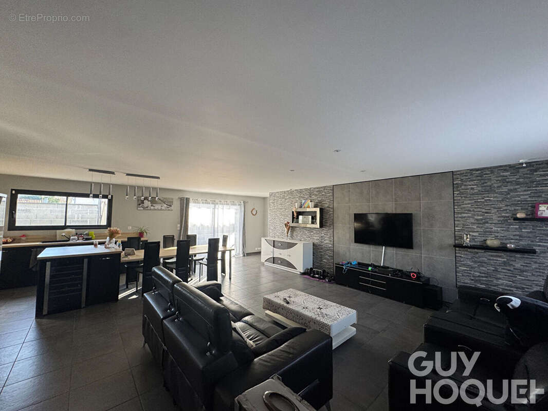 Maison à CASTELNAU-D&#039;ESTRETEFONDS