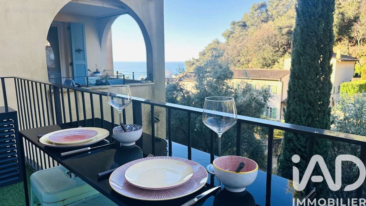 Photo 2 - Appartement à ROQUEBRUNE-CAP-MARTIN