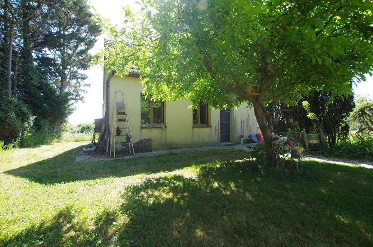 Maison à AILLANT-SUR-MILLERON