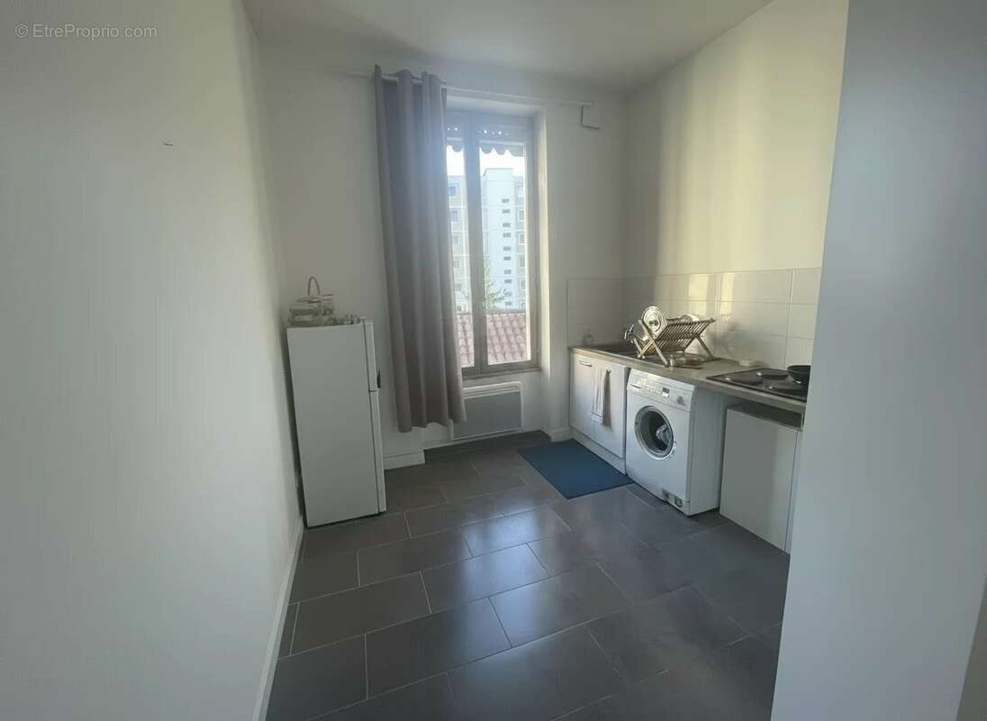 Appartement à LYON-7E