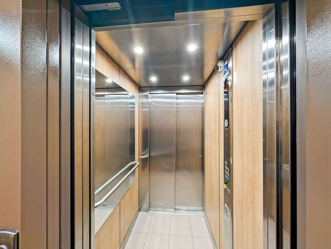 Appartement à ROSNY-SOUS-BOIS