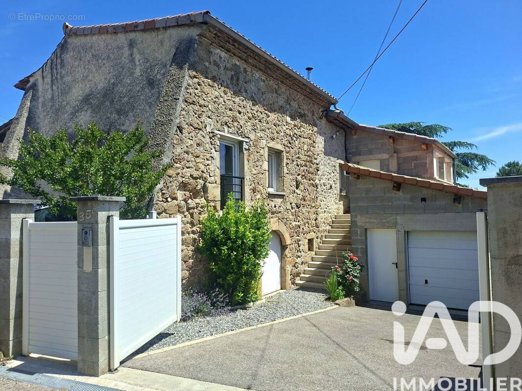 Photo 1 - Maison à FELINES