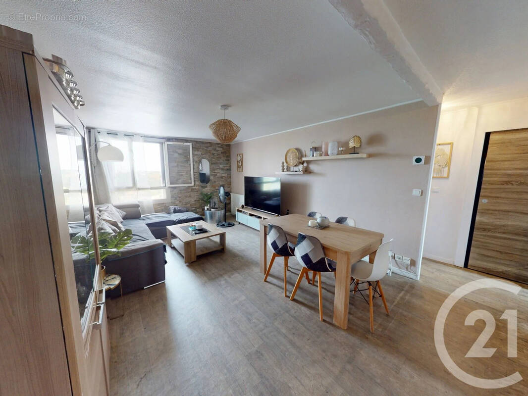 Appartement à COLOMIERS