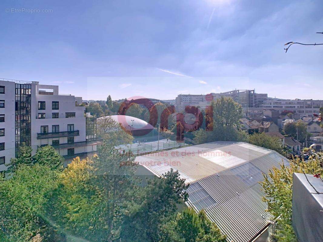 Appartement à ISSY-LES-MOULINEAUX