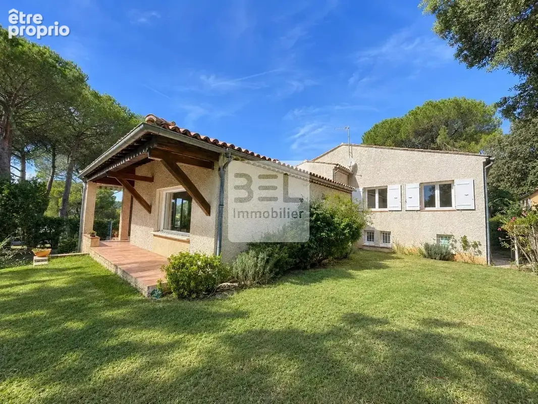 Sur les hauteur de Bagnols-sur-Cèze, belle villa de 5 chambres avec terrain de 1800 m2 - photo 4