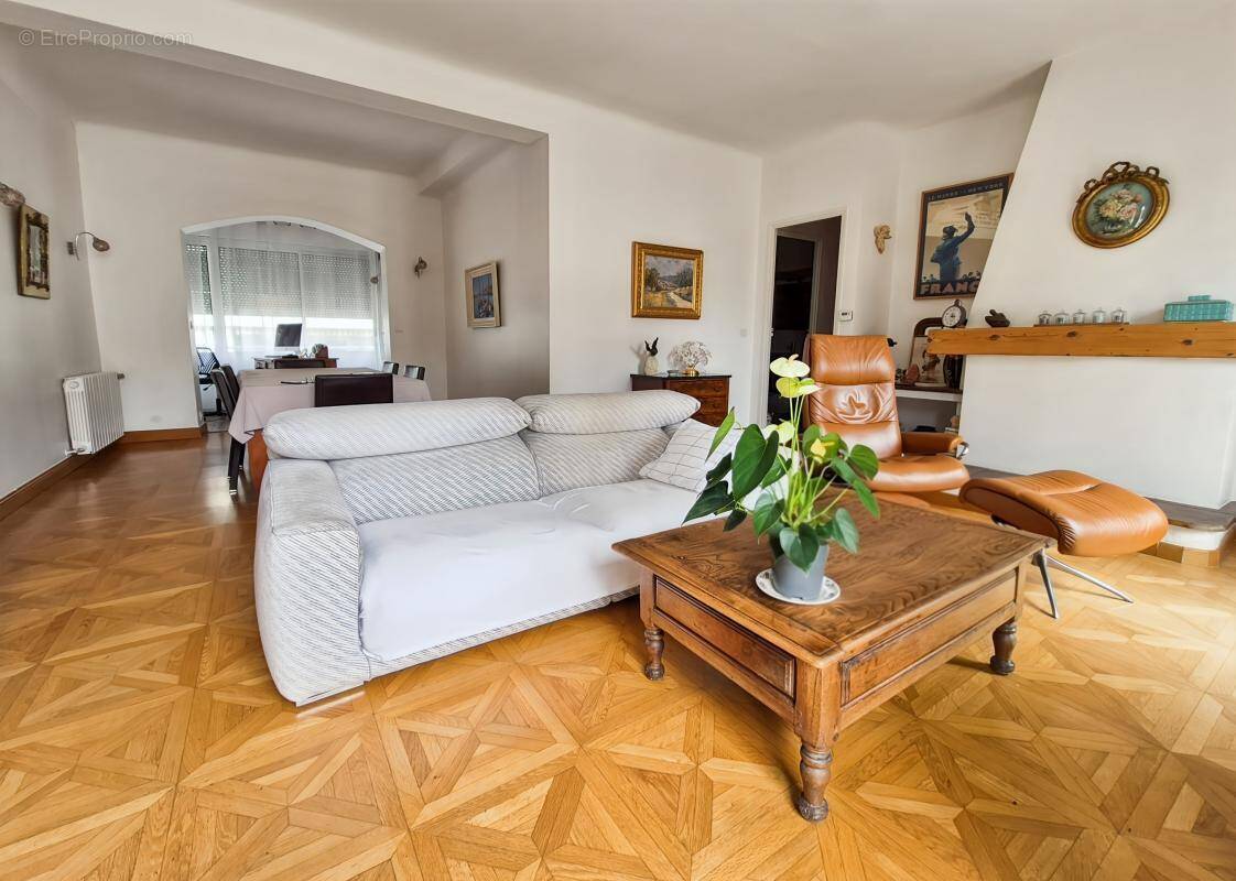 Appartement à SAINT-RAPHAEL