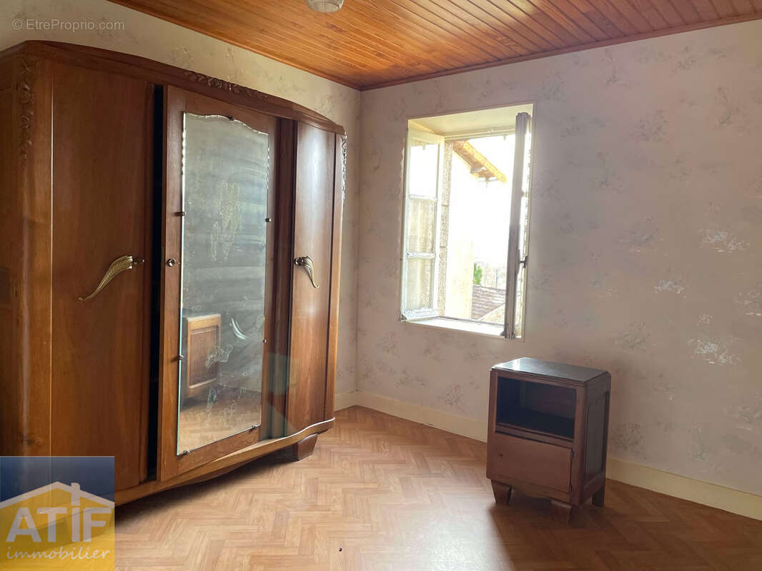 Maison à SAINT-CLEMENT