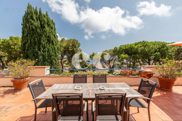 Appartement à VILLEFRANCHE-SUR-MER