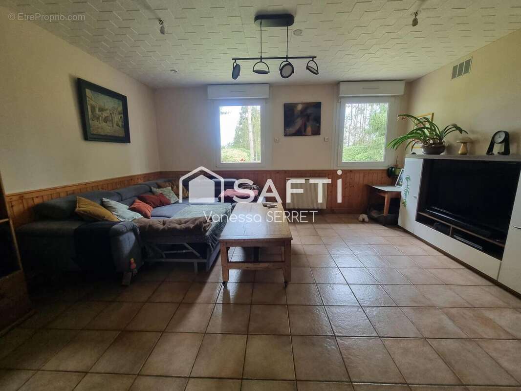 Photo 8 - Maison à LE MOLAY-LITTRY