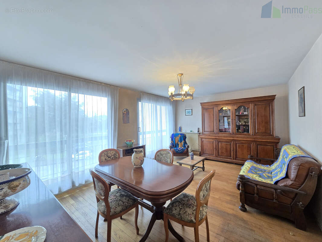 Appartement à LYON-8E
