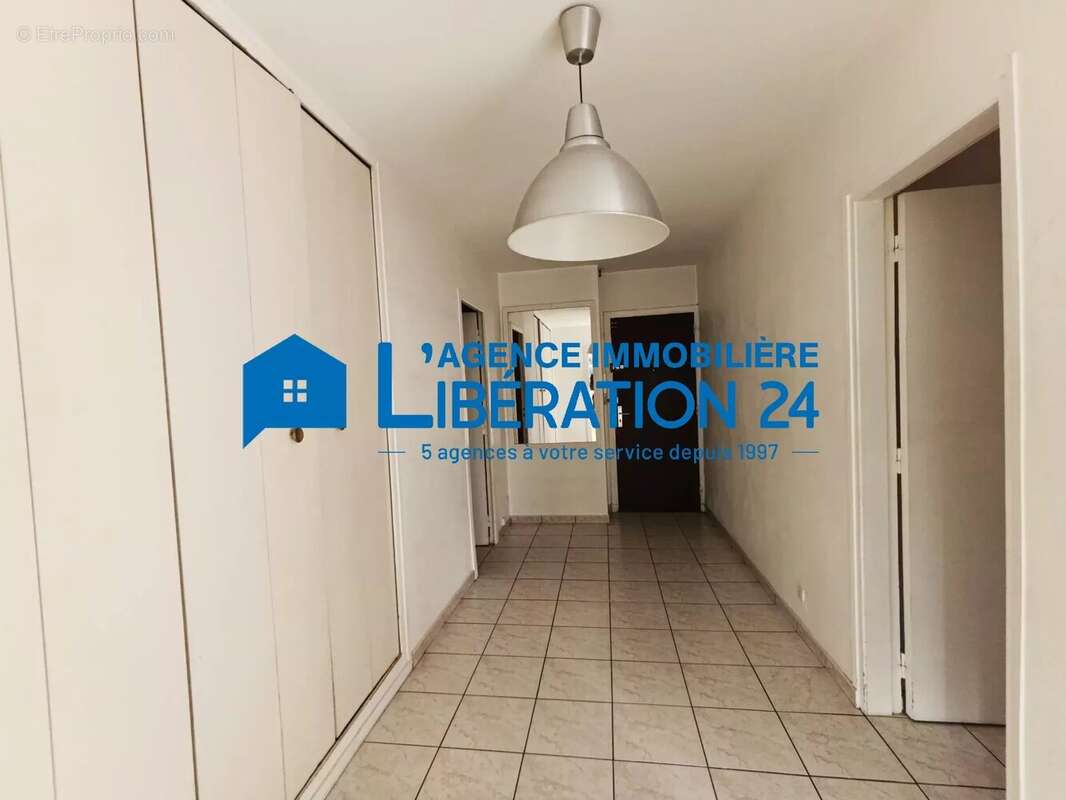 Appartement à SAINT-ETIENNE