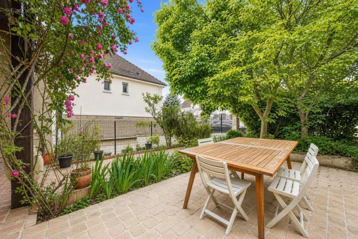 Maison 165 m² avec jardin - Orly - photo 17