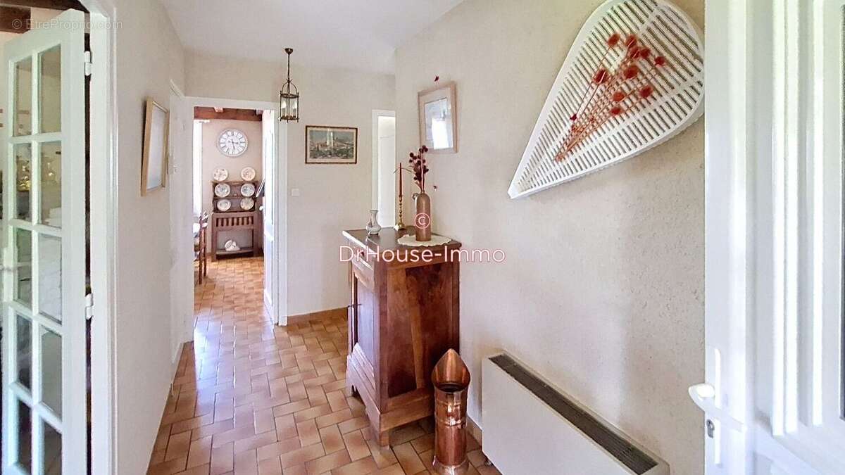 Maison à FOURQUES-SUR-GARONNE