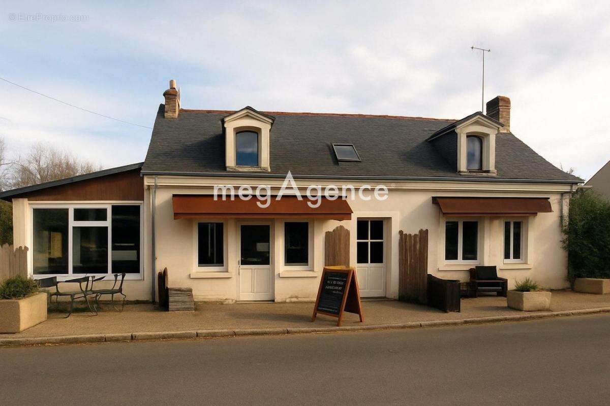 Commerce à SAINT-MATHURIN-SUR-LOIRE