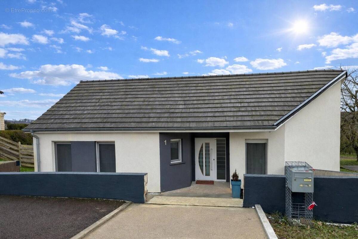 Photo 1 - Maison à VAHL-LES-FAULQUEMONT