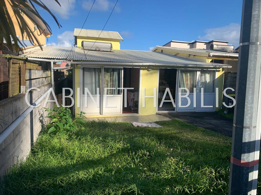 Maison à SAINT-PHILIPPE