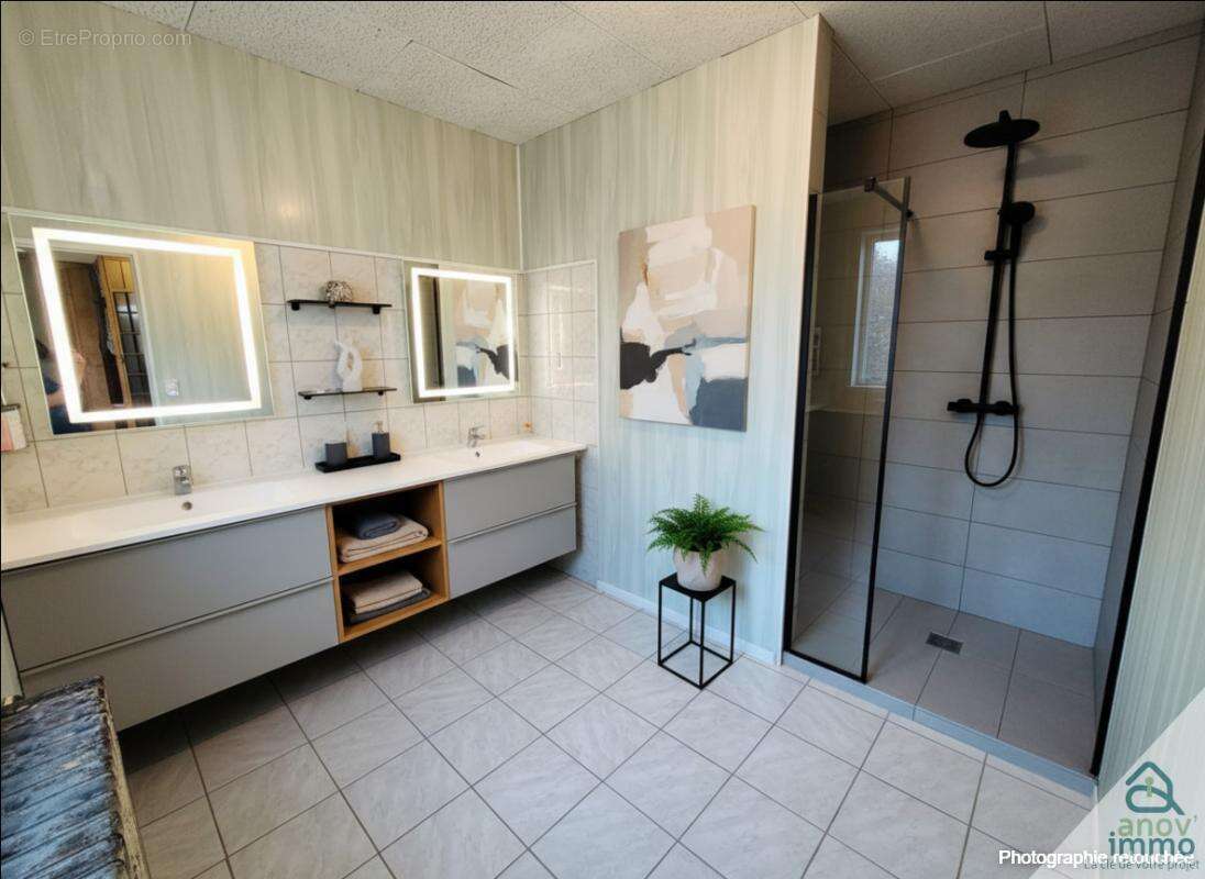 Maison à CHATEAUNEUF-SUR-CHARENTE