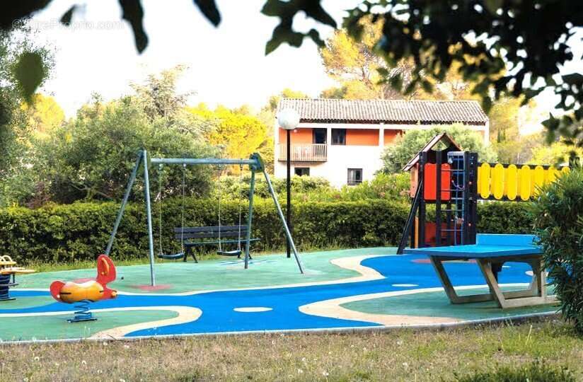 Appartement à LA COLLE-SUR-LOUP