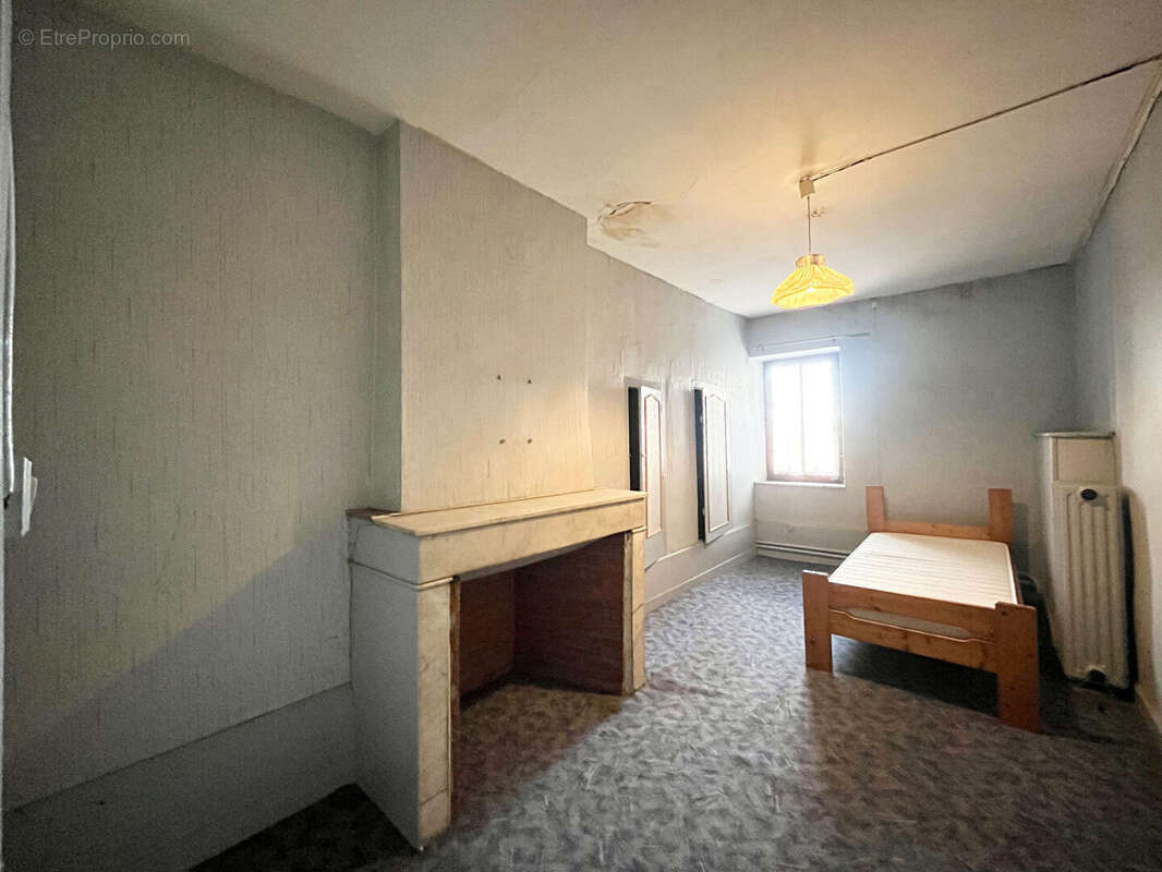 Maison à SAINT-HILAIRE