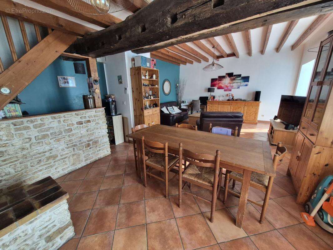 Maison 5 pièces 102 m² à vendre à La Chaussee-D'ivry (28260) - photo 7