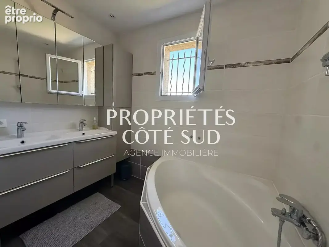 Villa T5 137 m2 avec piscine garage double et vue - photo 12