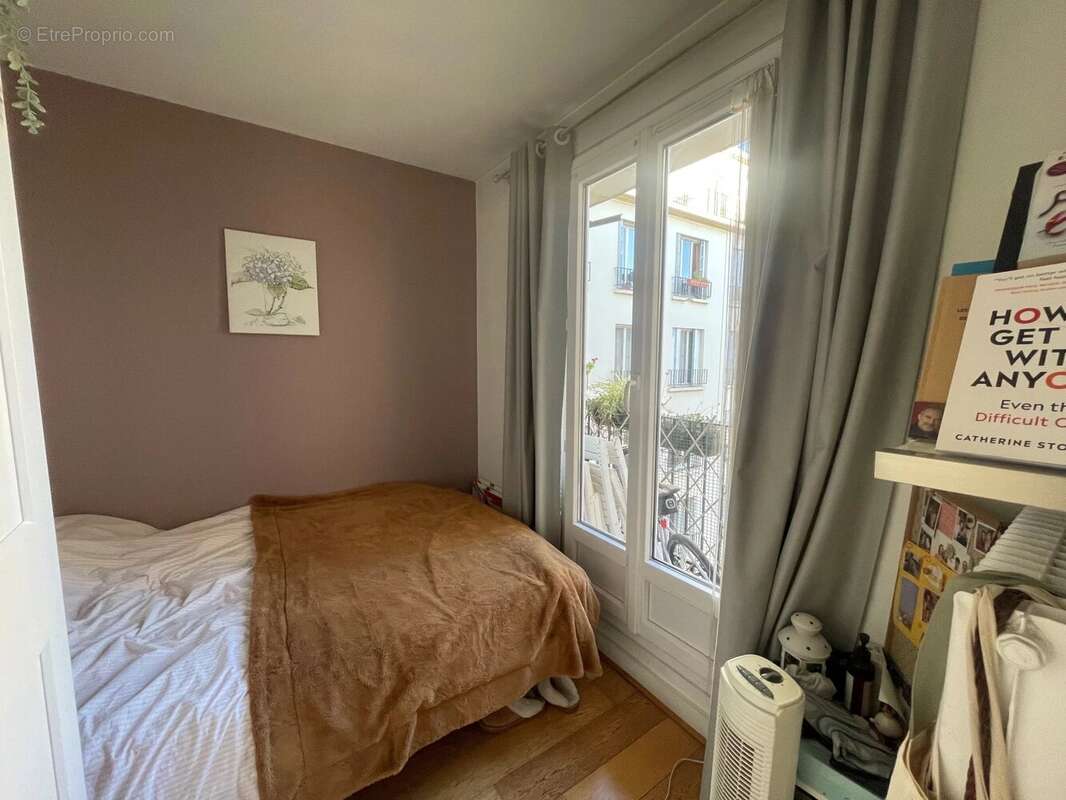 Appartement à PARIS-10E