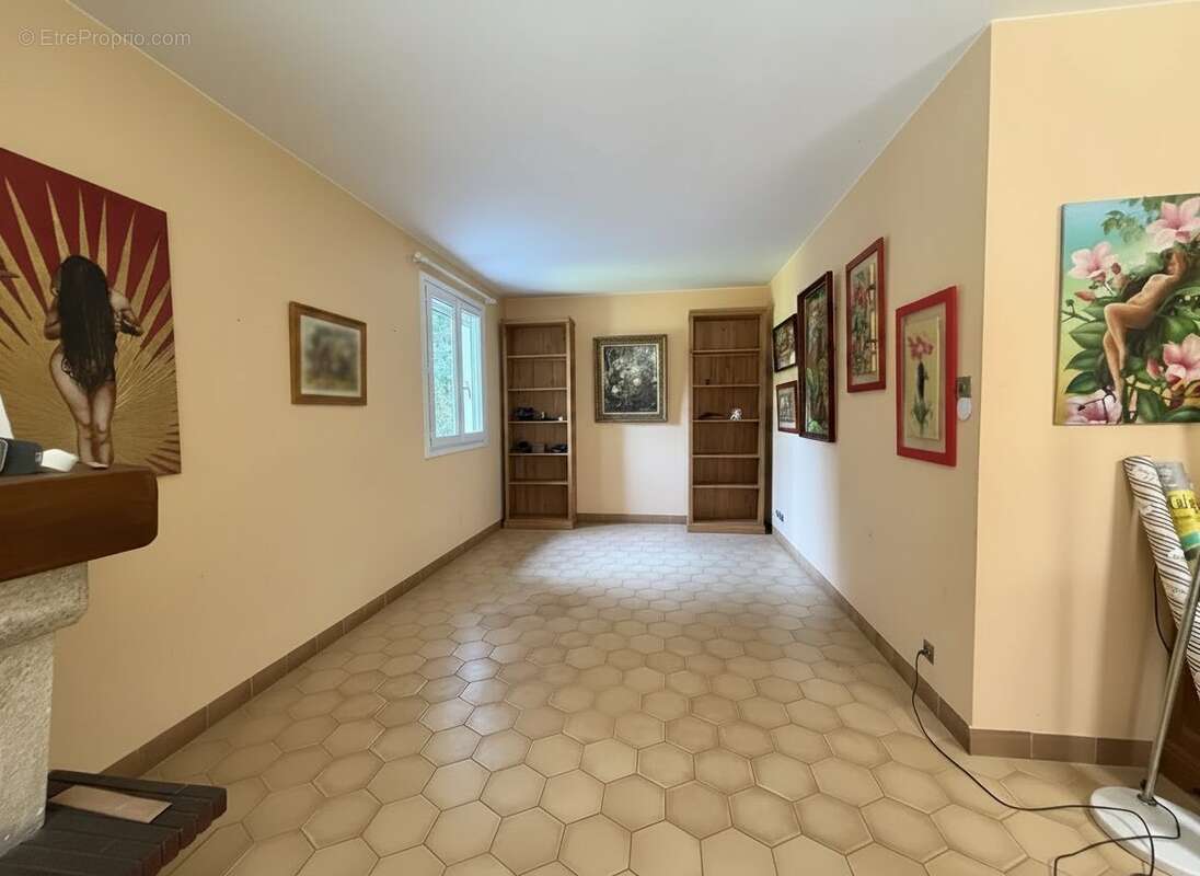 Maison 79 m² à Pignans  - photo 3