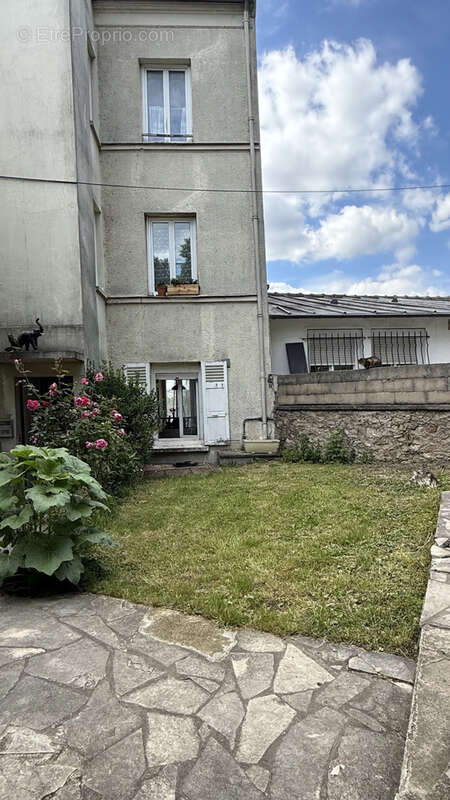 Appartement à VILLENEUVE-SAINT-GEORGES