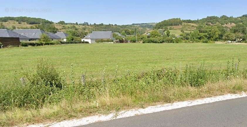 Terrain à ESPALION